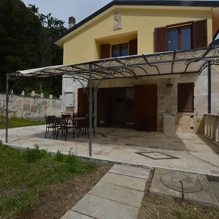 Villa Le Querciolaie Monteverdi Marittimo Buitenkant foto